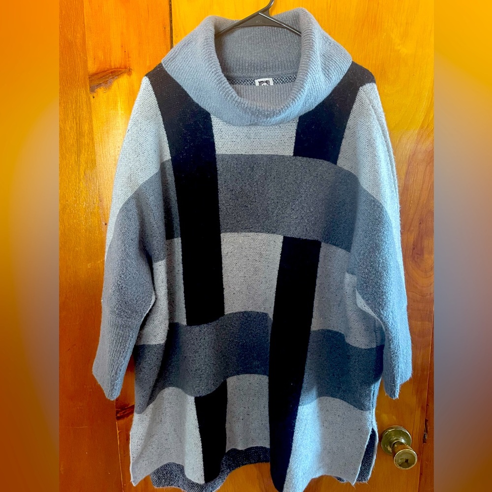 Anne Klein Sweater